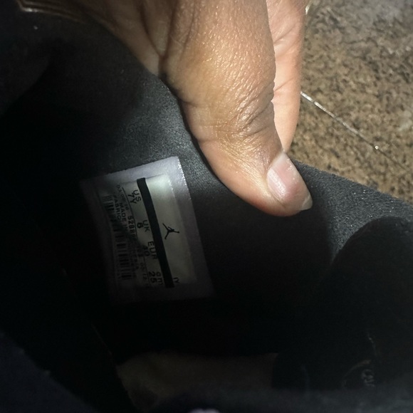 Jordan 11s - Picture 6 of 6